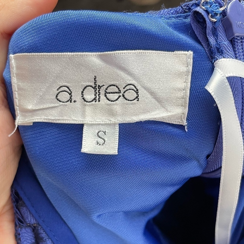 A. Drea Sweatheart Neckline Racerback Lace Mini Dress in Blue Size Small - Picture 9 of 10